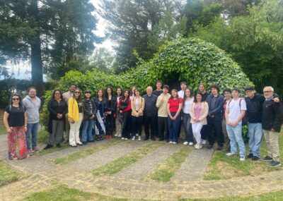 Arzobispo de Puerto Montt se reunió con estudiantes que obtuvieron puntaje máximo del Colegio Inmaculada Concepción Puerto Varas